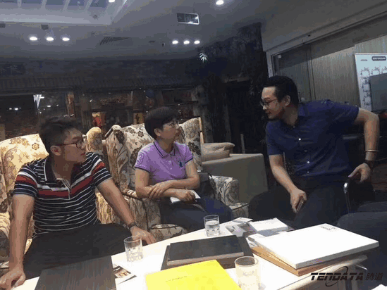 中美贸易,外贸企业,一带一路,royal皇家88(集团) ,外贸数据,P2P,海外邀约,贸易